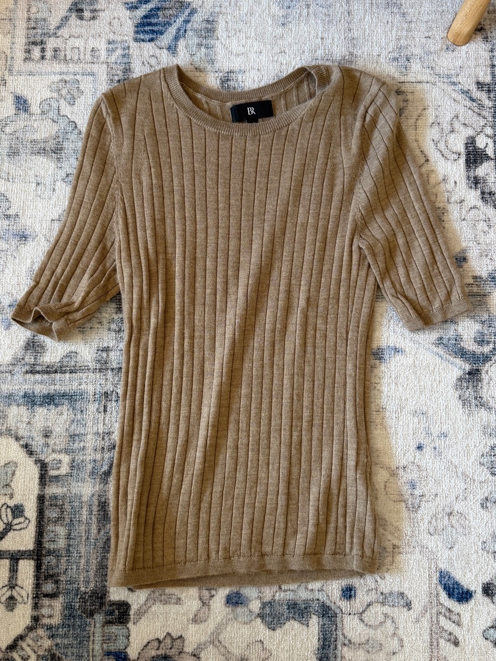 Banana Republic Taupe Ribbed Short-Sleeve Crew Sweater